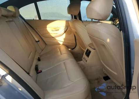 2015 BMW 320 I xDrive z USA, uszkodzony, nr VIN WBA3C3C56FP663339